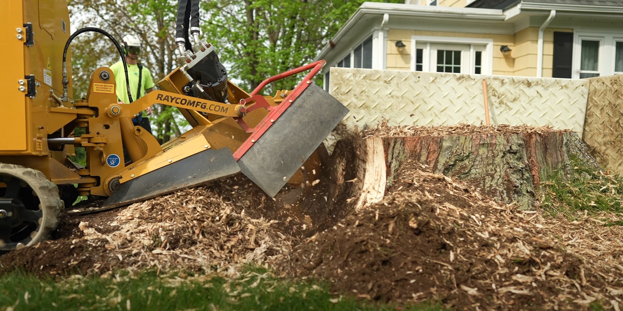 Stump grinding and removal in Quincy, IL